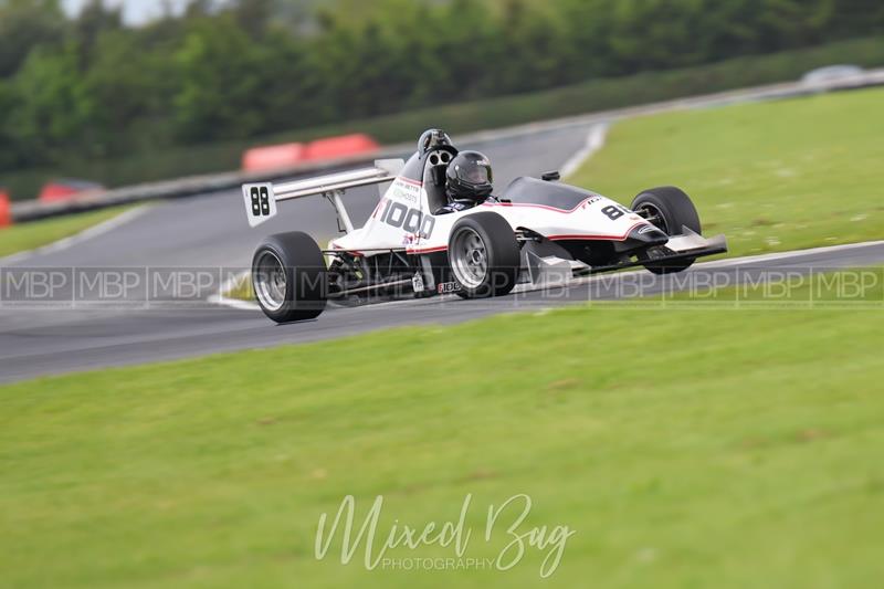 750 Motor Club, Croft motorsport photography uk