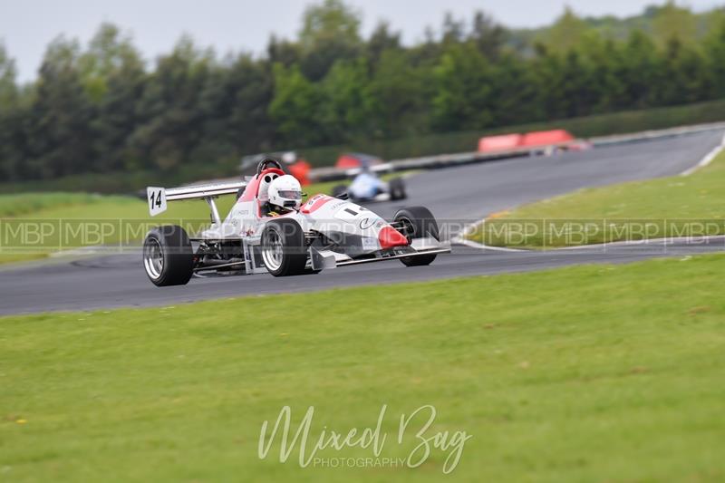750 Motor Club, Croft motorsport photography uk