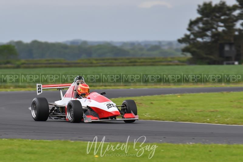 750 Motor Club, Croft motorsport photography uk