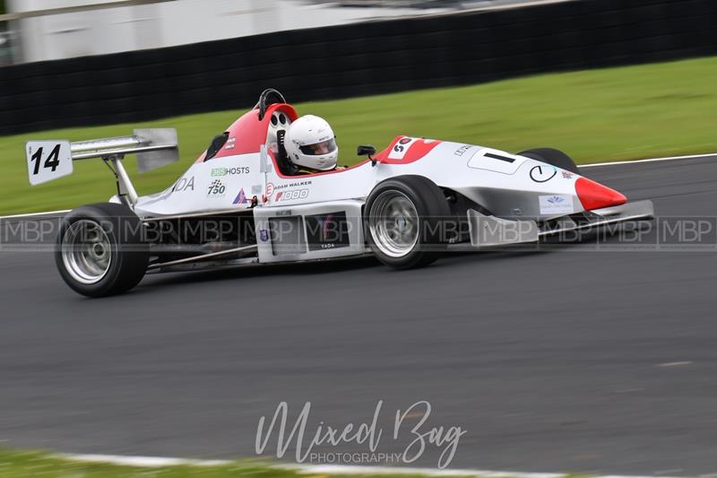 750 Motor Club, Croft motorsport photography uk