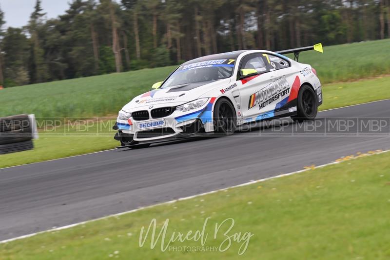 750 Motor Club, Croft motorsport photography uk