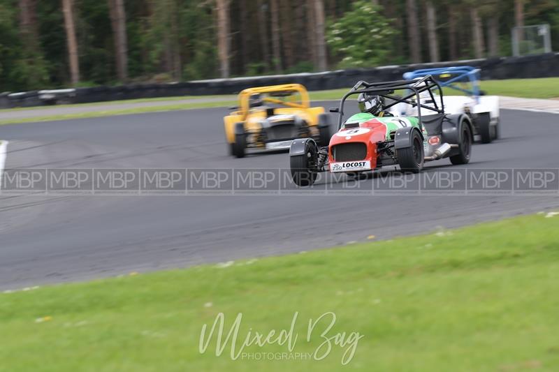 750 Motor Club, Croft motorsport photography uk