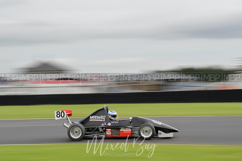750 Motor Club, Croft motorsport photography uk