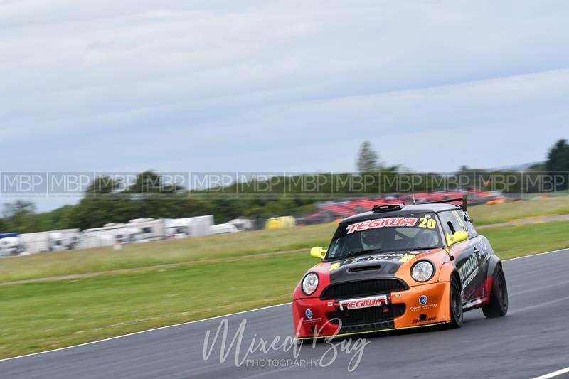 750 Motor Club, Croft motorsport photography uk