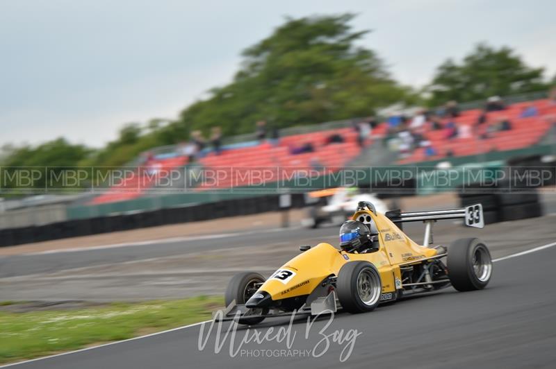 750 Motor Club, Croft motorsport photography uk