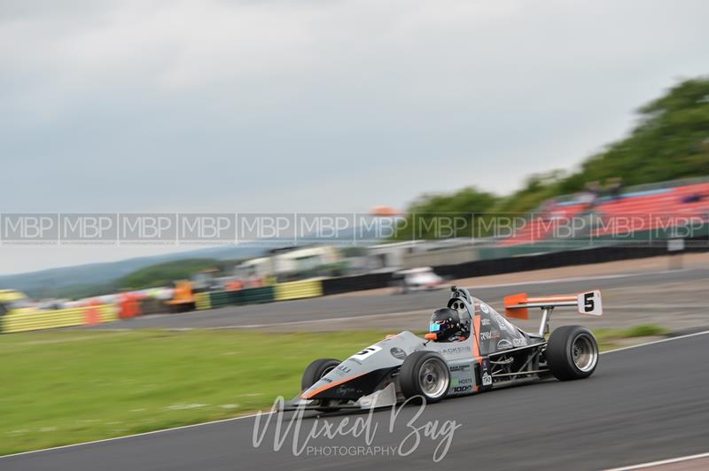 750 Motor Club, Croft motorsport photography uk