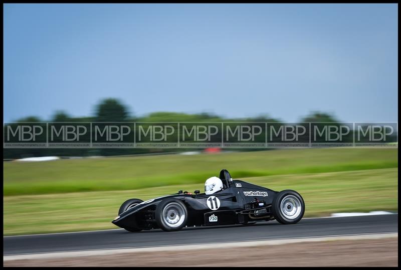 750 Motor Club, Croft Circuit motorsport photography uk