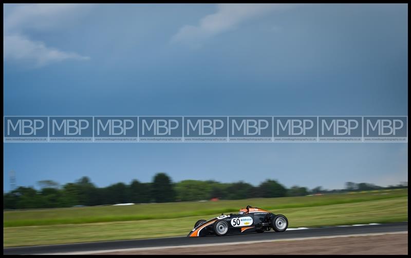 750 Motor Club, Croft Circuit motorsport photography uk