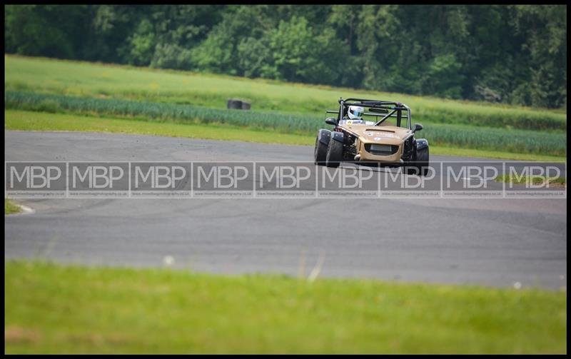 750 Motor Club, Croft Circuit motorsport photography uk