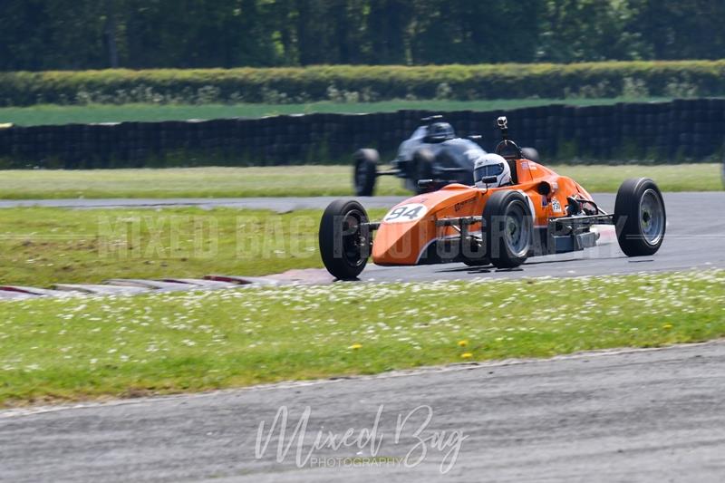 750MC, Croft motorsport photography uk