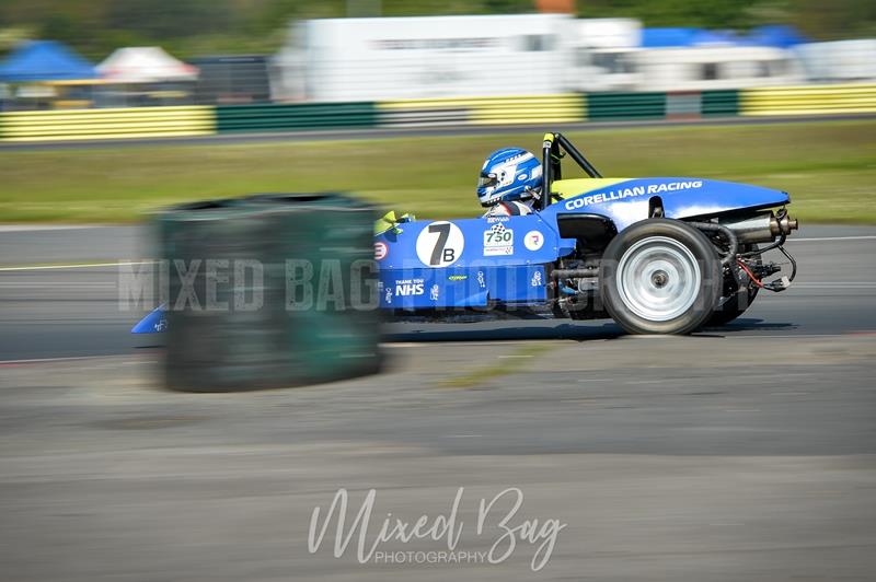 750MC, Croft motorsport photography uk