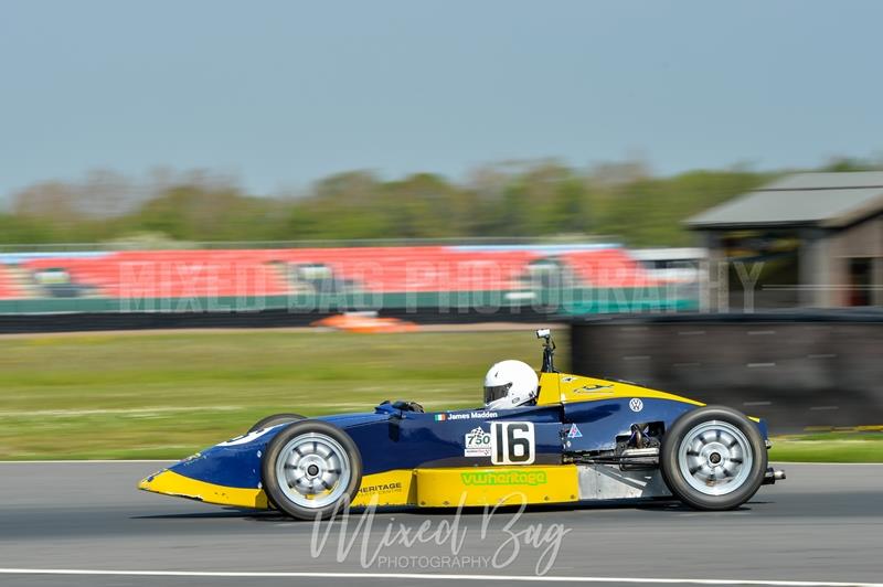 750MC, Croft motorsport photography uk