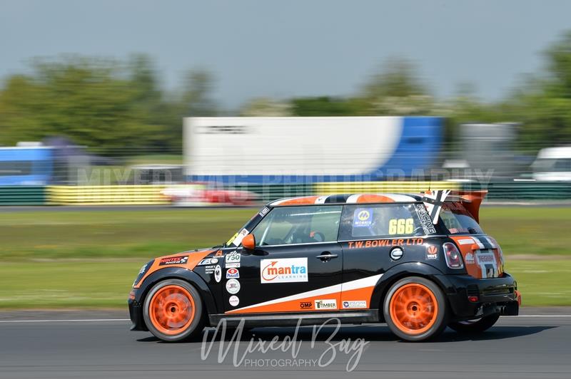 750MC, Croft motorsport photography uk