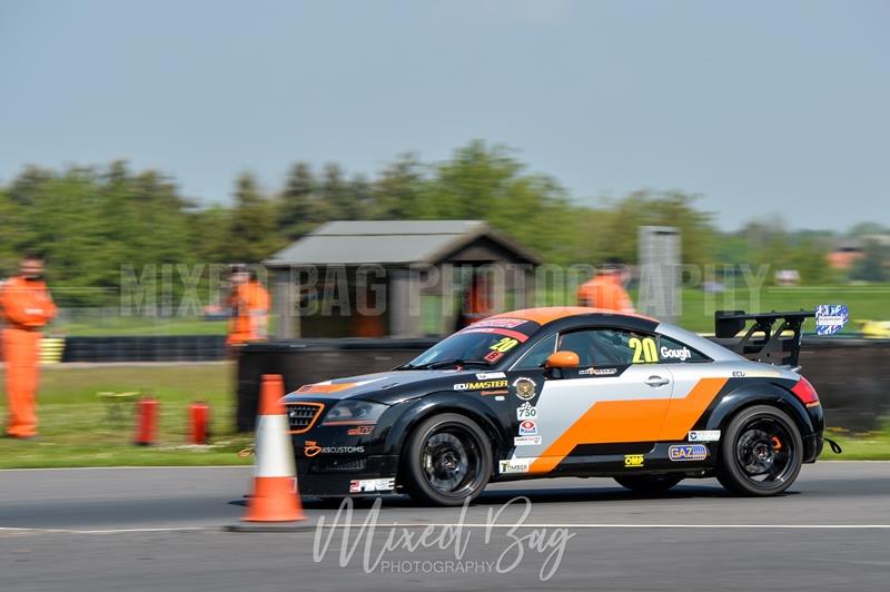 750MC, Croft motorsport photography uk