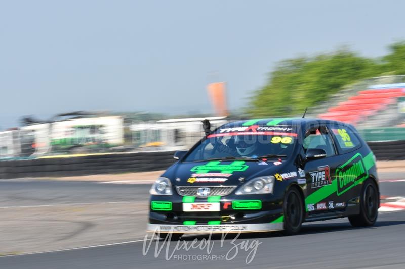 750MC, Croft motorsport photography uk