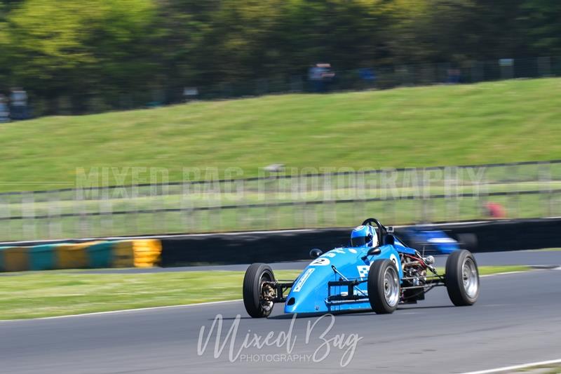 750MC, Croft motorsport photography uk