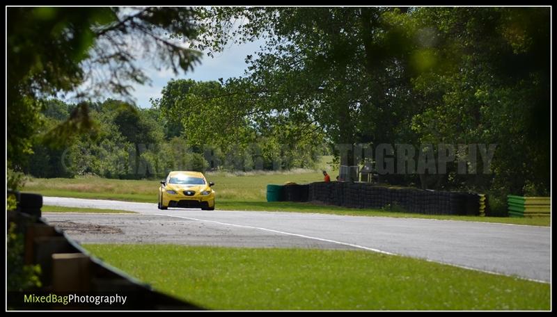 BARC Race Meeting - Croft Circuit photography