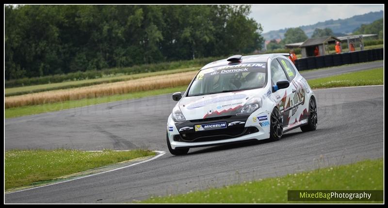 BARC Race Meeting - Croft Circuit photography