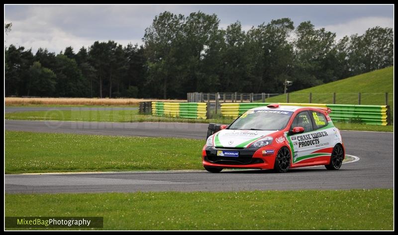 BARC Race Meeting - Croft Circuit photography