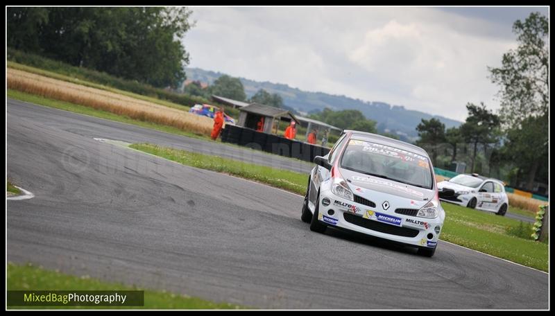 BARC Race Meeting - Croft Circuit photography