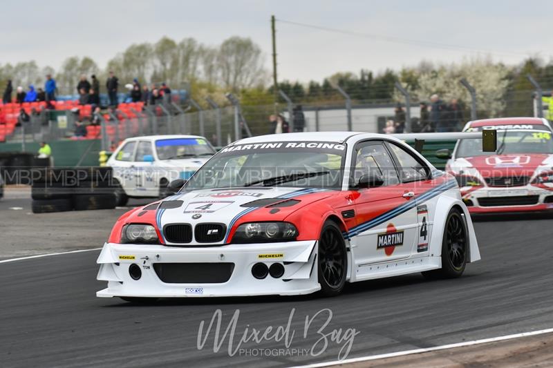 BARC race meeting, Croft Circuit motorsport photography uk