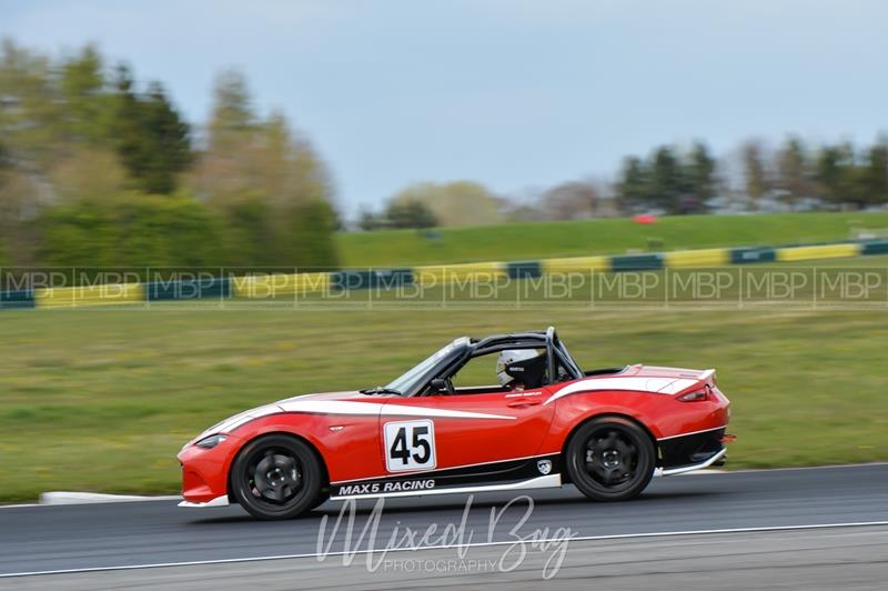 BARC race meeting, Croft Circuit motorsport photography uk