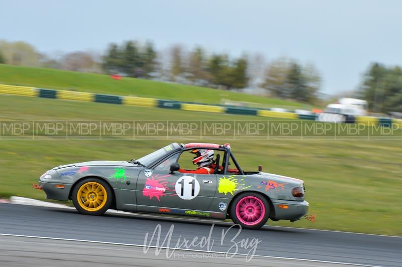 BARC race meeting, Croft Circuit motorsport photography uk