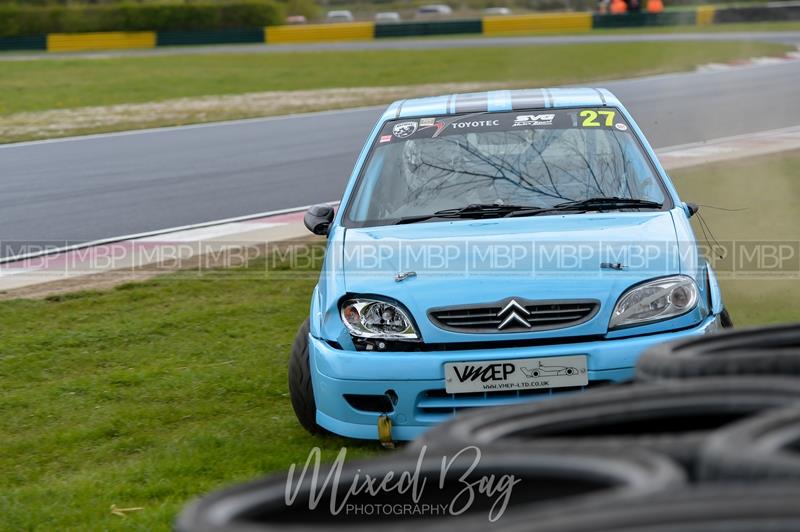 BARC race meeting, Croft Circuit motorsport photography uk