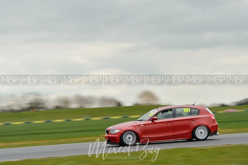 BARC race meeting, Croft Circuit motorsport photography uk