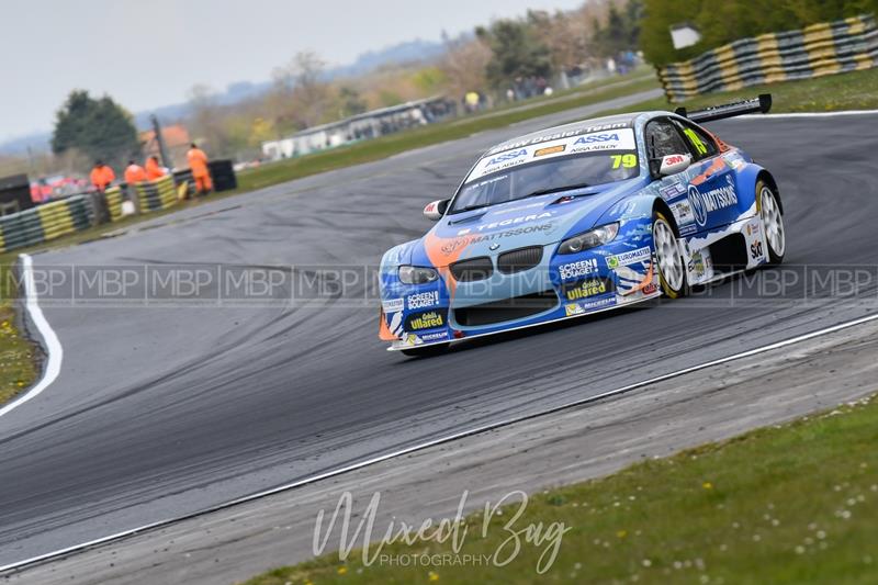 BARC race meeting, Croft Circuit motorsport photography uk