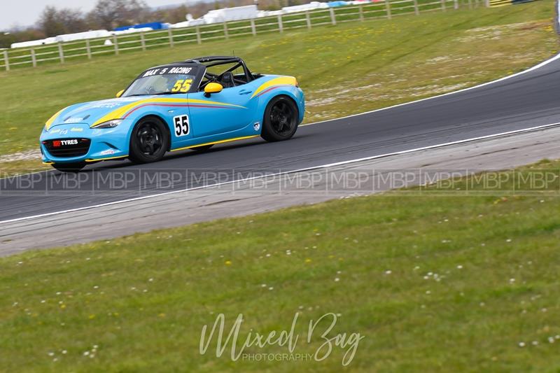 BARC race meeting, Croft Circuit motorsport photography uk