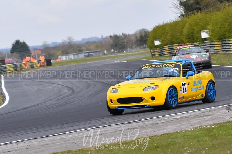 BARC race meeting, Croft Circuit motorsport photography uk