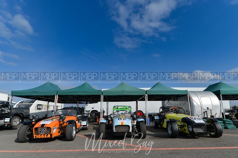 BARC race meeting, Croft Circuit motorsport photography uk