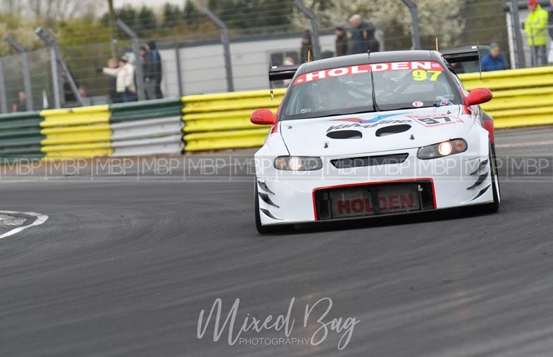 BARC race meeting, Croft Circuit motorsport photography uk