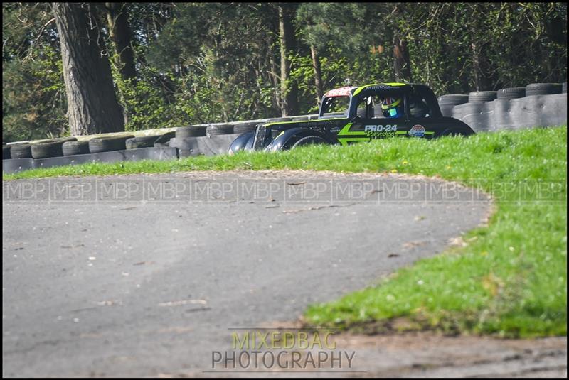 BARC Race meeting motorsport photography uk