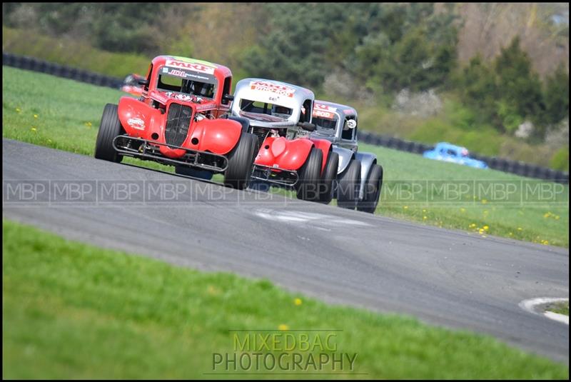 BARC Race meeting motorsport photography uk