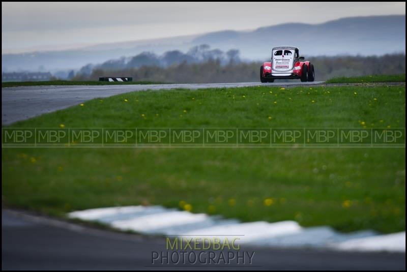 BARC Race meeting motorsport photography uk