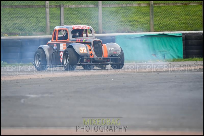 BARC Race meeting motorsport photography uk