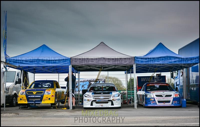 BARC Race meeting motorsport photography uk