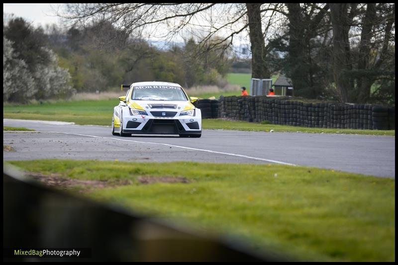 BARC race meeting motorsport photography uk