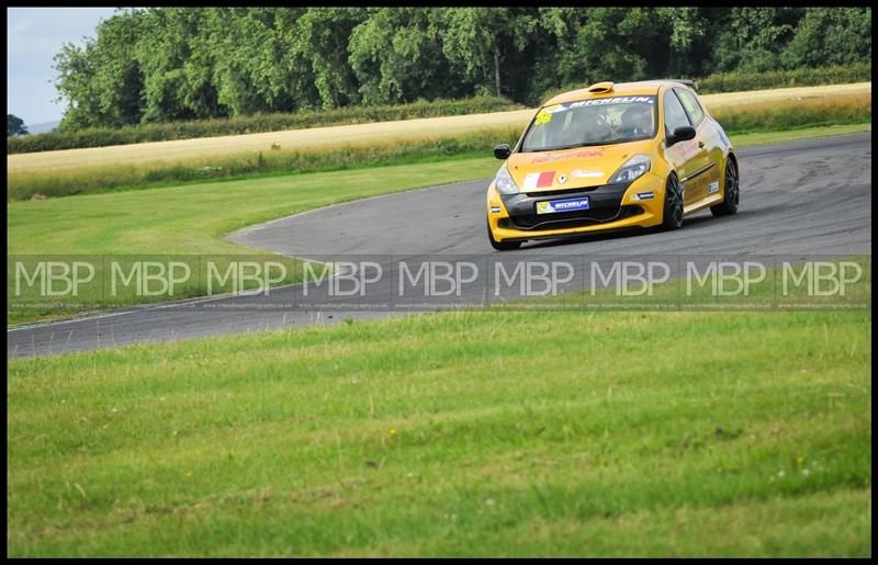 BARC meeting, Croft Circuit motorsport photography uk