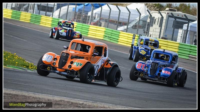 BARC Race Meeting - Croft Circuit photography