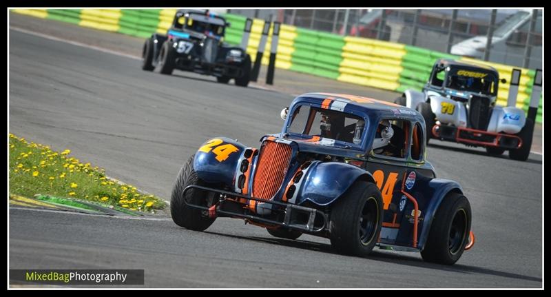 BARC Race Meeting - Croft Circuit photography