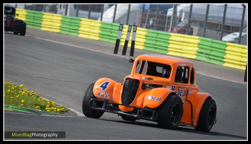 BARC Race Meeting - Croft Circuit photography