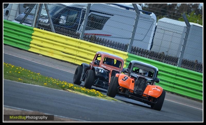 BARC Race Meeting - Croft Circuit photography