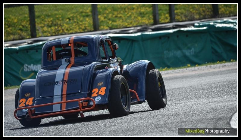 BARC Race Meeting - Croft Circuit photography