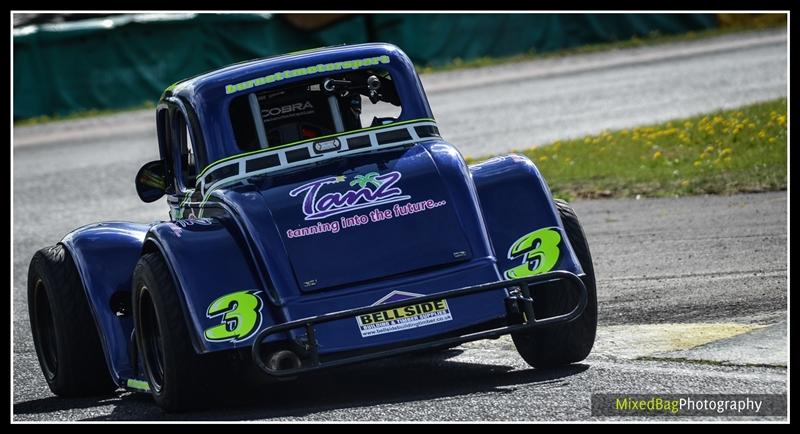 BARC Race Meeting - Croft Circuit photography