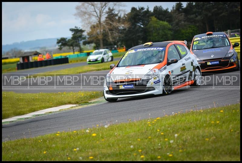 BARC race meeting, Croft Circuit motorsport photography uk