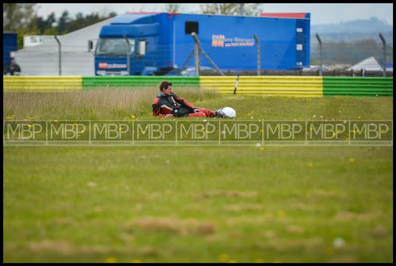 BARC race meeting, Croft Circuit motorsport photography uk