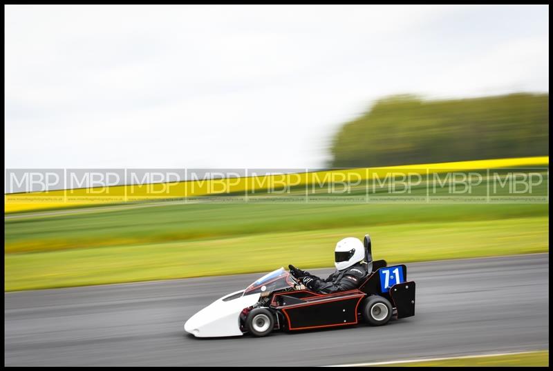 BARC race meeting, Croft Circuit motorsport photography uk